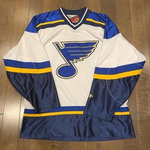 St. Louis Blues jersey size medium